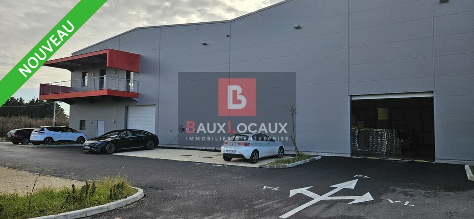 LOCAUX D'ACTIVITÉS - ENTREPÔTS à Vendre